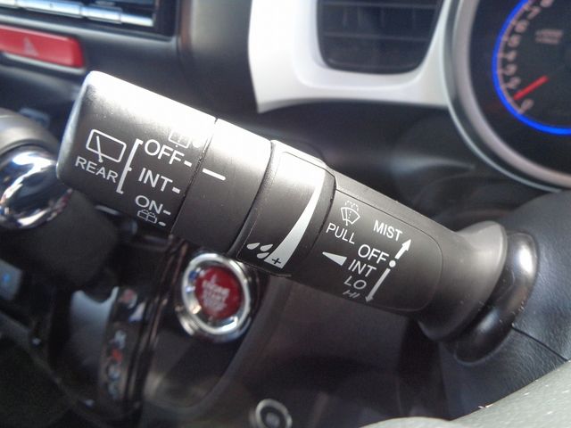 HONDA N BOX SLASH 2015 Image 31