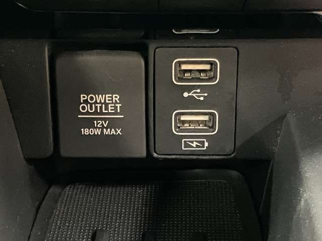 HONDA INSIGHT SEDAN 2019 Image 31