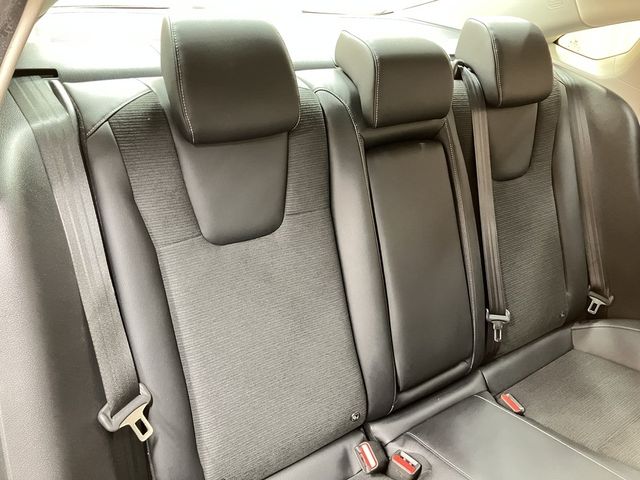 HONDA INSIGHT SEDAN 2019 Image 31