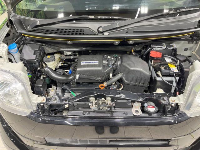 HONDA N BOX 2015 Image 31