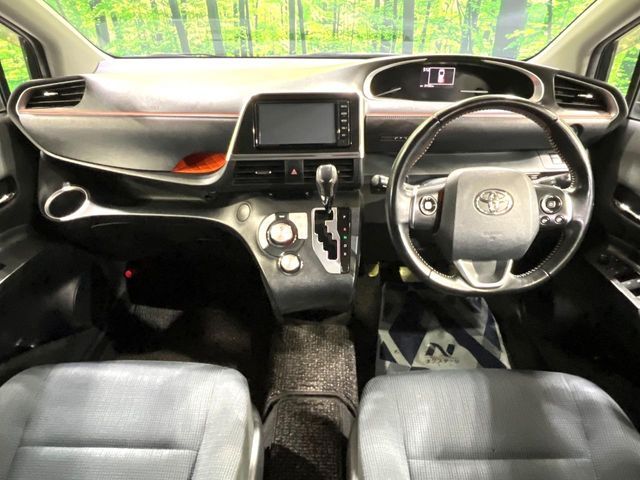 TOYOTA SIENTA HYBRID 2017 Image 31