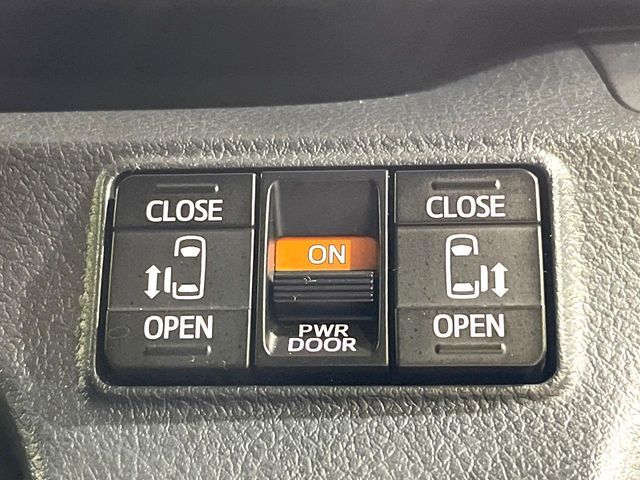 TOYOTA SIENTA HYBRID 2017 Image 31