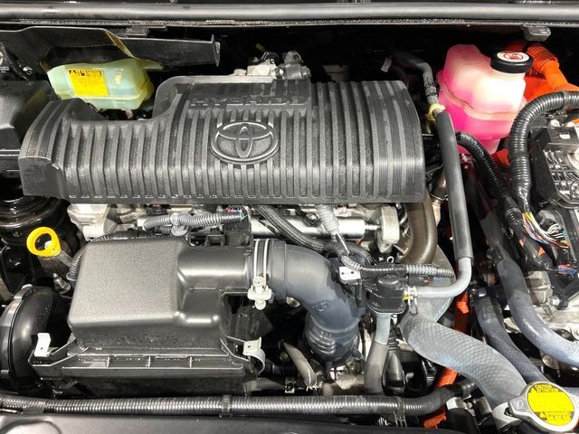 TOYOTA SIENTA HYBRID 2017 Image 31