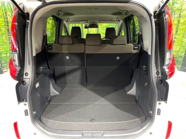 TOYOTA SIENTA HYBRID 2022 Image 31