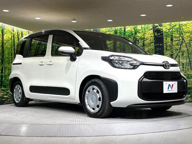 TOYOTA SIENTA HYBRID 2022 Image 31