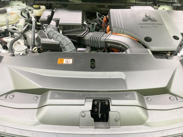 MITSUBISHI OUTLANDER PHEV 2022 Image 31