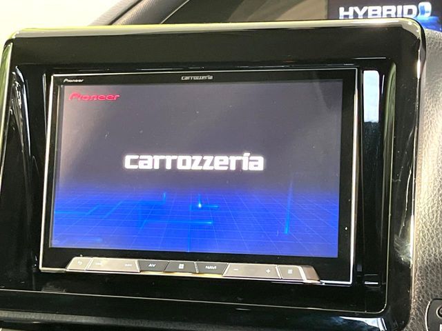 TOYOTA VOXY HYBRID 2014 Image 31