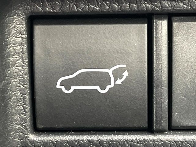 TOYOTA HARRIER 2WD 2022 Image 31