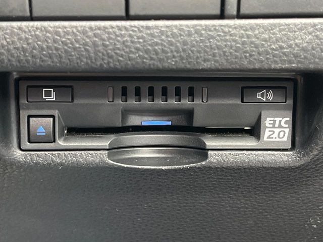 TOYOTA HARRIER 2WD 2022 Image 31