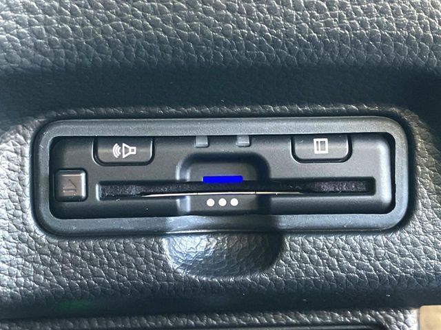 HONDA N BOX CUSTOM 2021 Image 31