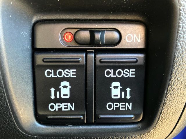 HONDA N BOX CUSTOM 2015 Image 31