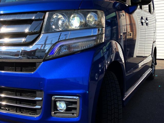 HONDA N BOX CUSTOM 2015 Image 31