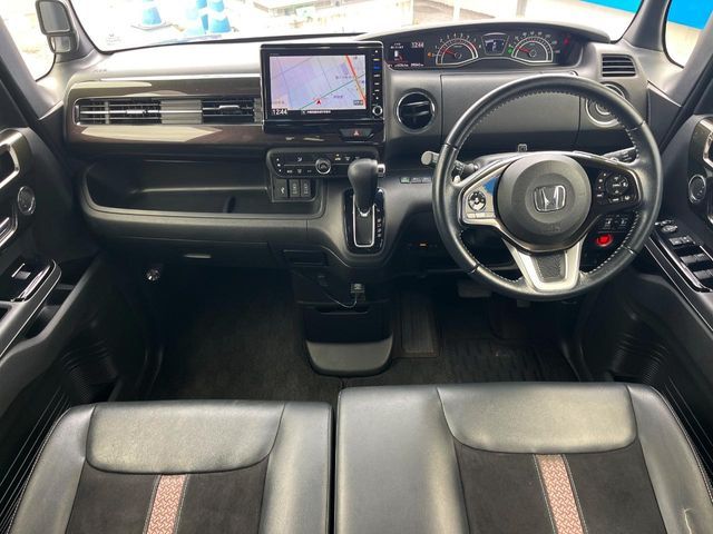 HONDA N BOX CUSTOM 2018 Image 31