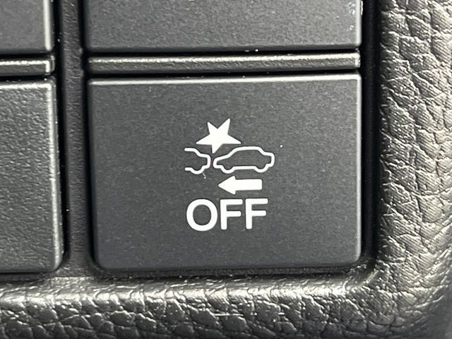 HONDA N BOX CUSTOM 2018 Image 31