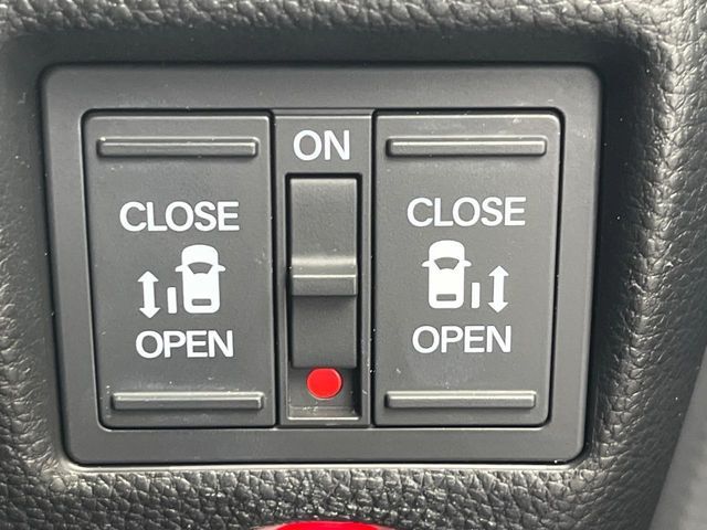 HONDA N BOX CUSTOM 2018 Image 31