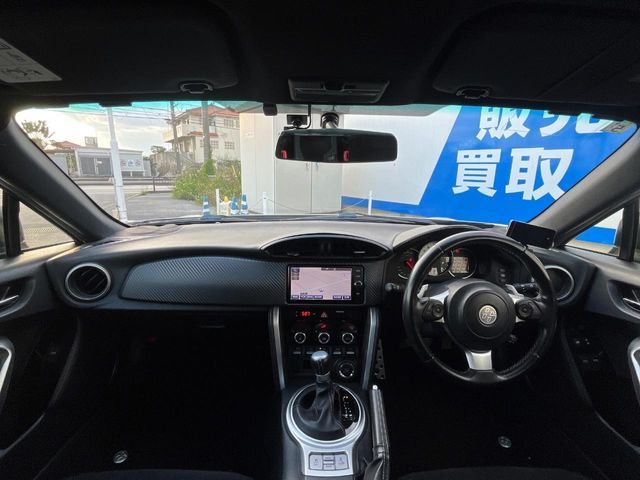 TOYOTA 86 2017 Image 31