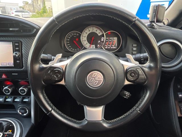 TOYOTA 86 2017 Image 31