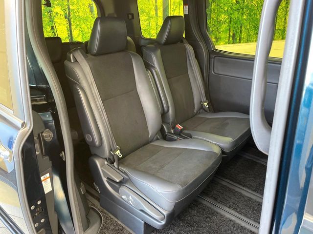 TOYOTA NOAH 2020 Image 31