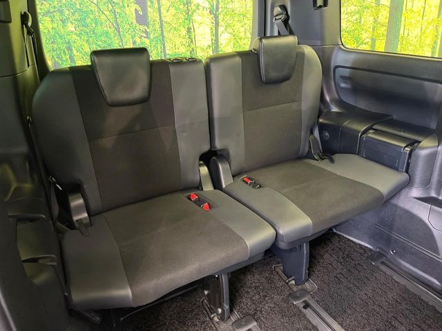 TOYOTA NOAH 2020 Image 31