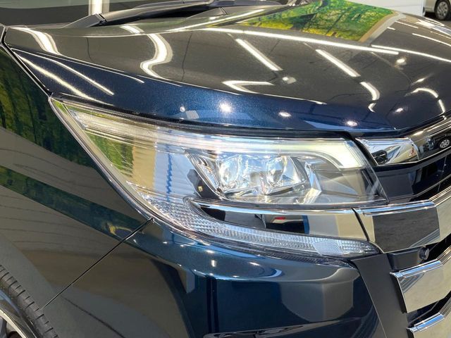 TOYOTA NOAH 2020 Image 31