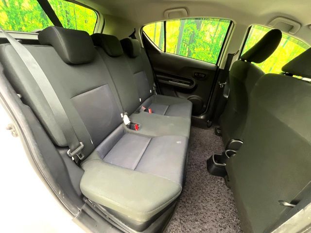 TOYOTA AQUA 2015 Image 31