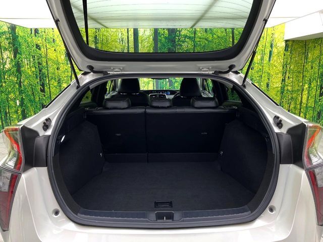 TOYOTA PRIUS 2016 Image 31