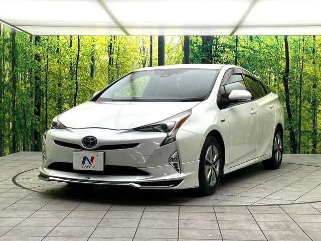 TOYOTA PRIUS 2016 Image 31