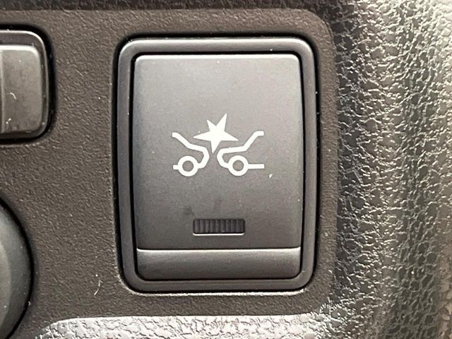 NISSAN NOTE 2015 Image 31