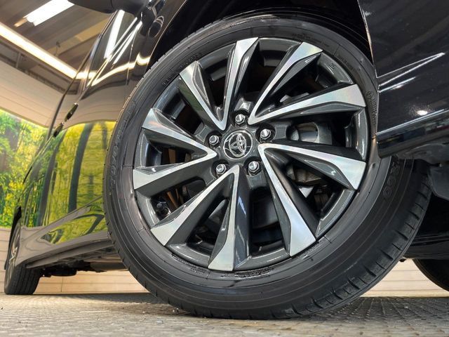 TOYOTA VOXY HYBRID 2022 Image 31