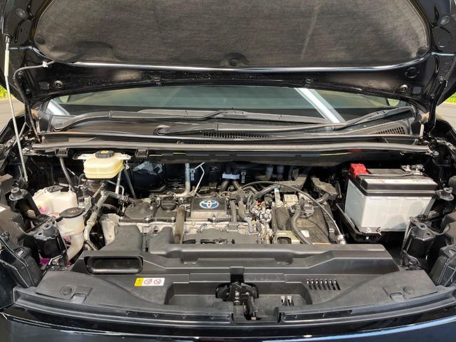 TOYOTA VOXY HYBRID 2022 Image 31