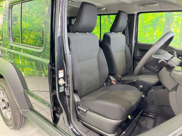 SUZUKI JIMNY NOMADE 2025 Image 31