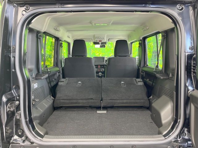 SUZUKI JIMNY NOMADE 2025 Image 31