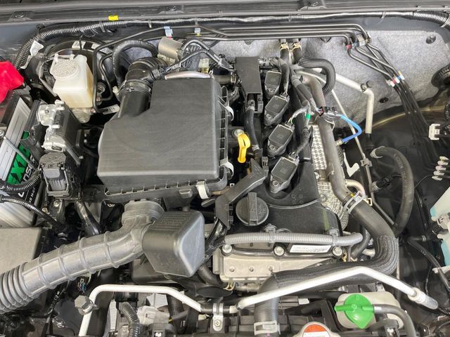 SUZUKI JIMNY NOMADE 2025 Image 31