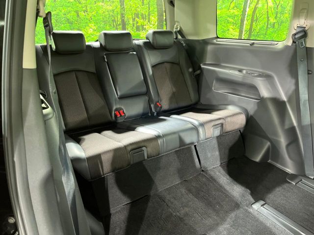 NISSAN ELGRAND 2015 Image 31