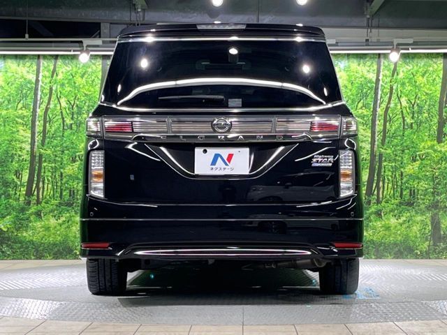 NISSAN ELGRAND 2015 Image 31