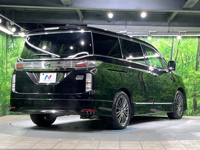 NISSAN ELGRAND 2015 Image 31