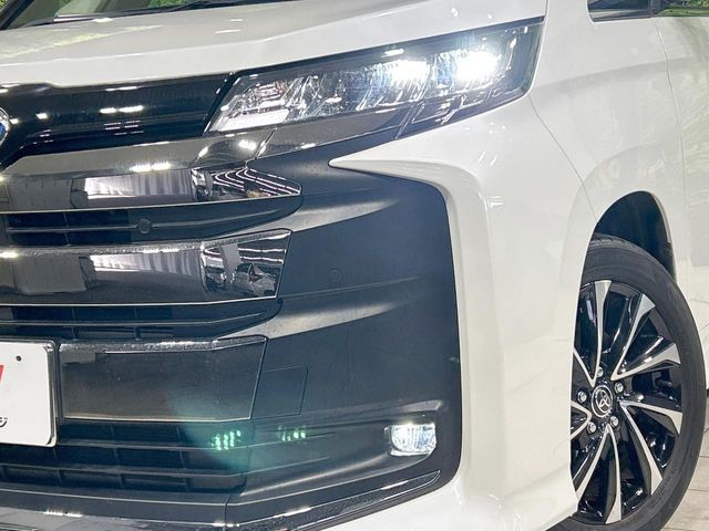 TOYOTA NOAH HYBRID 2022 Image 31