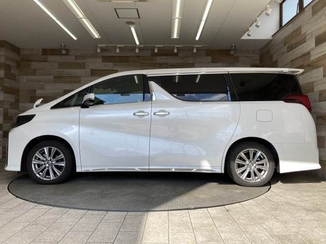 TOYOTA ALPHARD 2020 Image 31