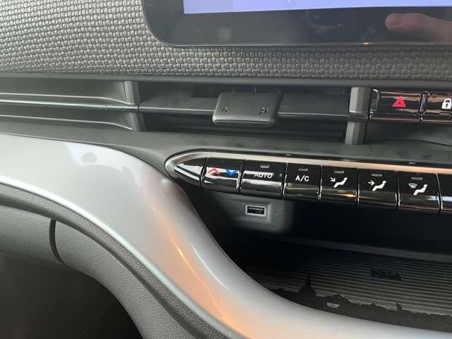 FIAT 500E CABRIOLET 2022 Image 31