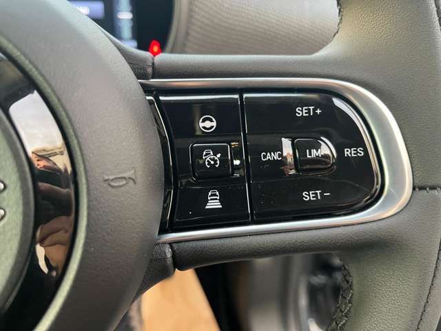 FIAT 500E CABRIOLET 2022 Image 31