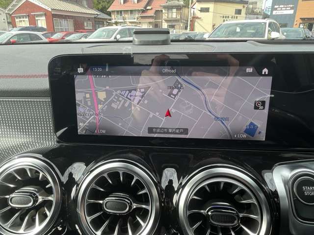 MERCEDES BENZ EQB 2023 Image 31