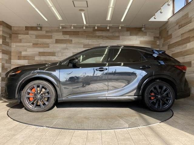 TOYOTA LEXUS RX500H 2023 Image 31