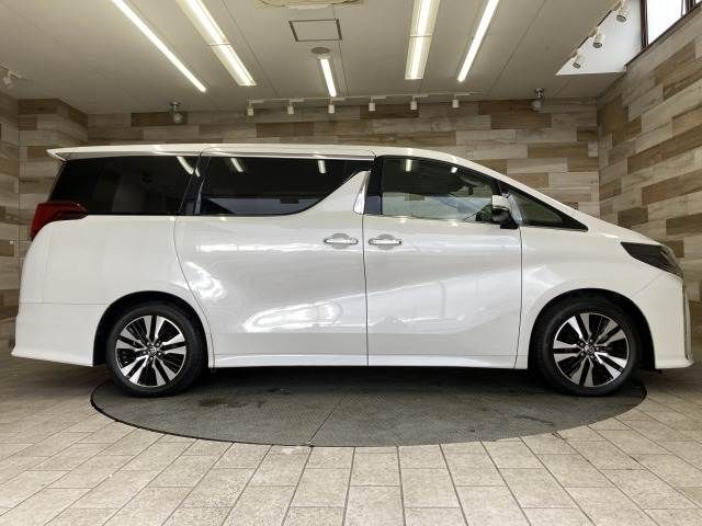 TOYOTA ALPHARD 2022 Image 31
