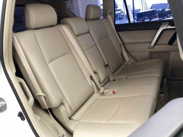 TOYOTA LANDCRUISER PRADO 2022 Image 31