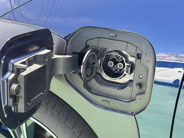 TOYOTA BZ4X 2022 Image 31