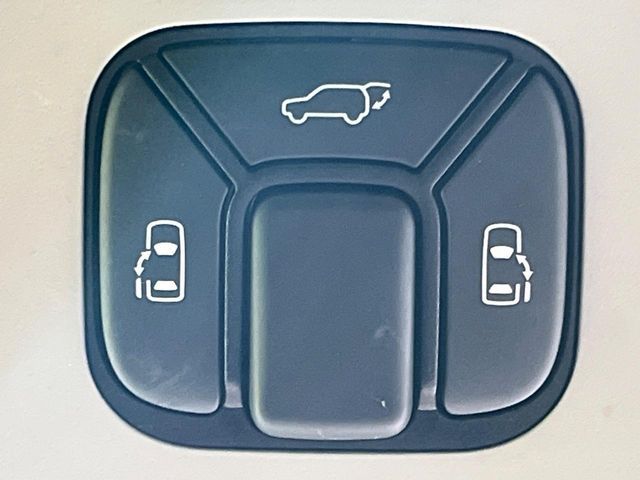 TOYOTA VELLFIRE 2013 Image 31