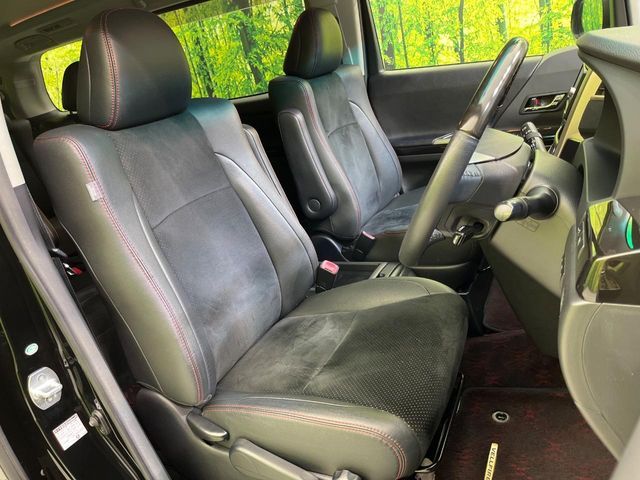 TOYOTA VELLFIRE 2013 Image 31