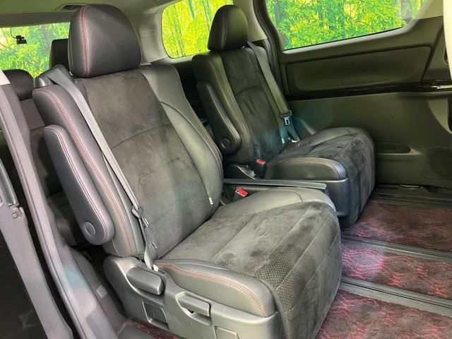 TOYOTA VELLFIRE 2013 Image 31