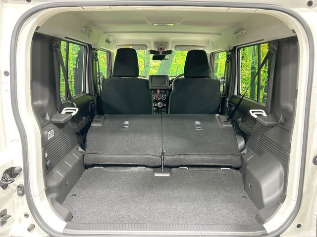 SUZUKI JIMNY NOMADE 2025 Image 31