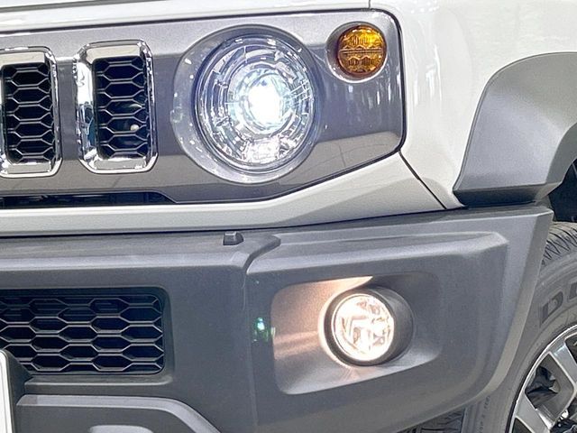 SUZUKI JIMNY NOMADE 2025 Image 31